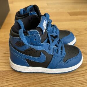 Jordan 1 High OG Dark Marina Blue